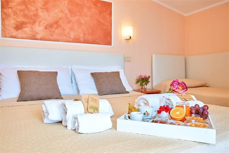 סנטה מריה די קסטלבאטה Hotel La Pergola מראה חיצוני תמונה
